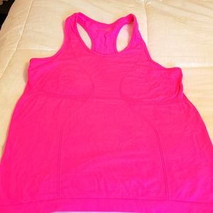 Zyia Active Racer Back Tank Top in Large